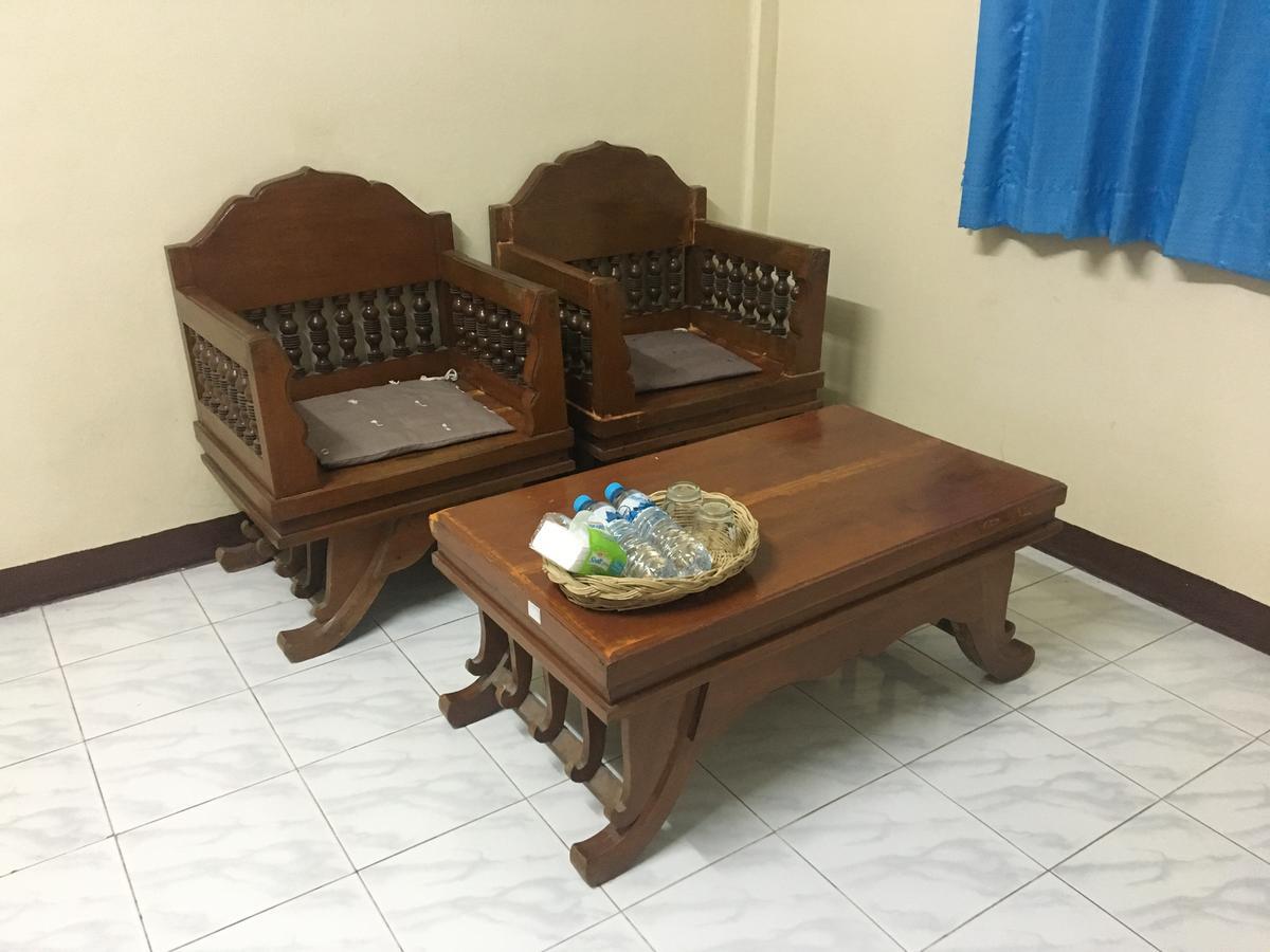 מאה סוט Sunshine Guesthouse מראה חיצוני תמונה