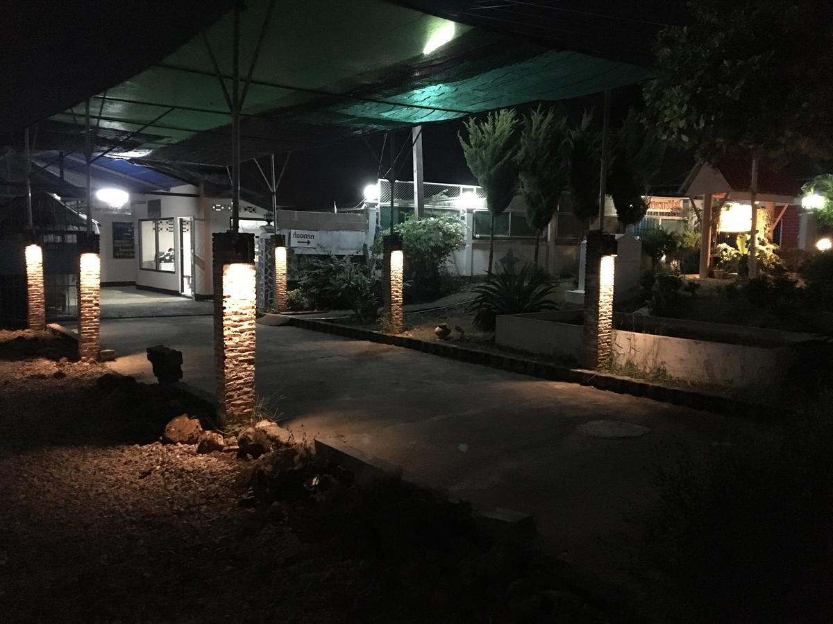 מאה סוט Sunshine Guesthouse מראה חיצוני תמונה